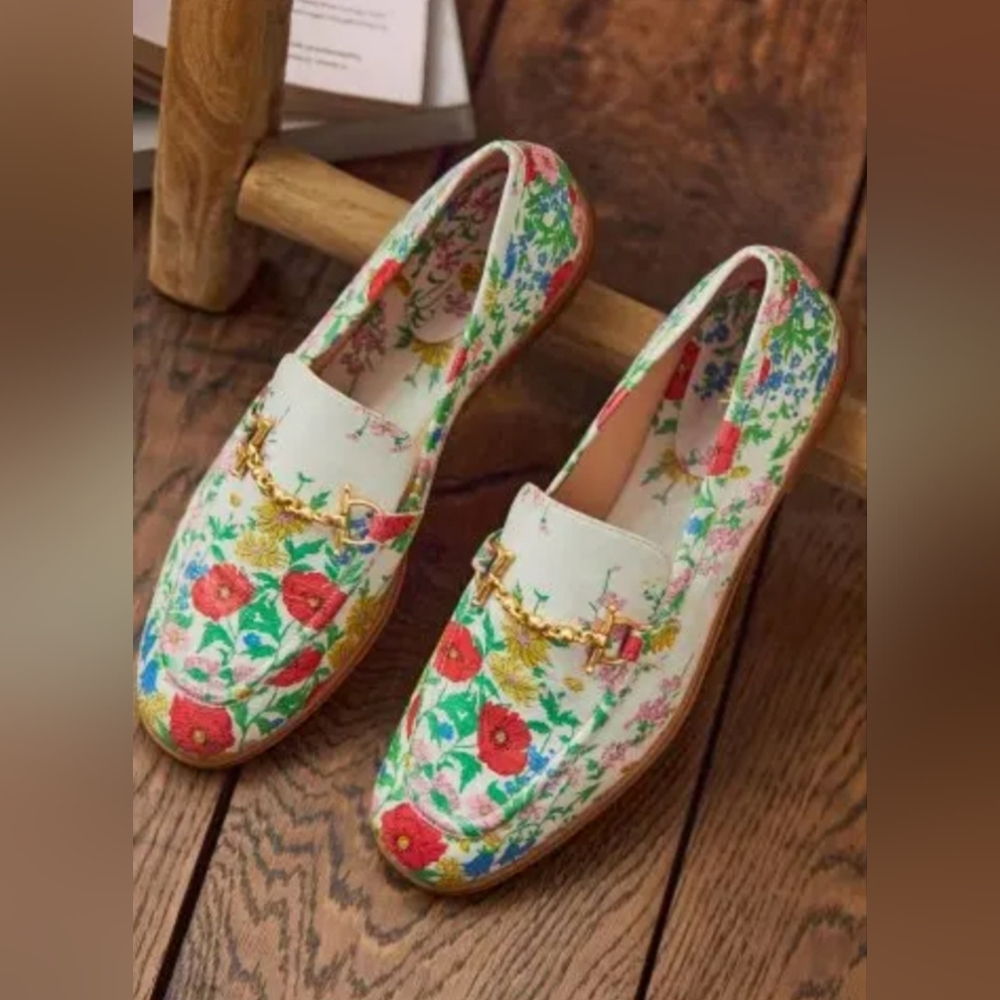 Boden White and Red Poppy floral loafers Size 40 - Picture 2 of 10